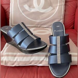 Italian ShoeMakers Contesa Rhinestone Elastic Stripe Wedge Sandals women 9.5